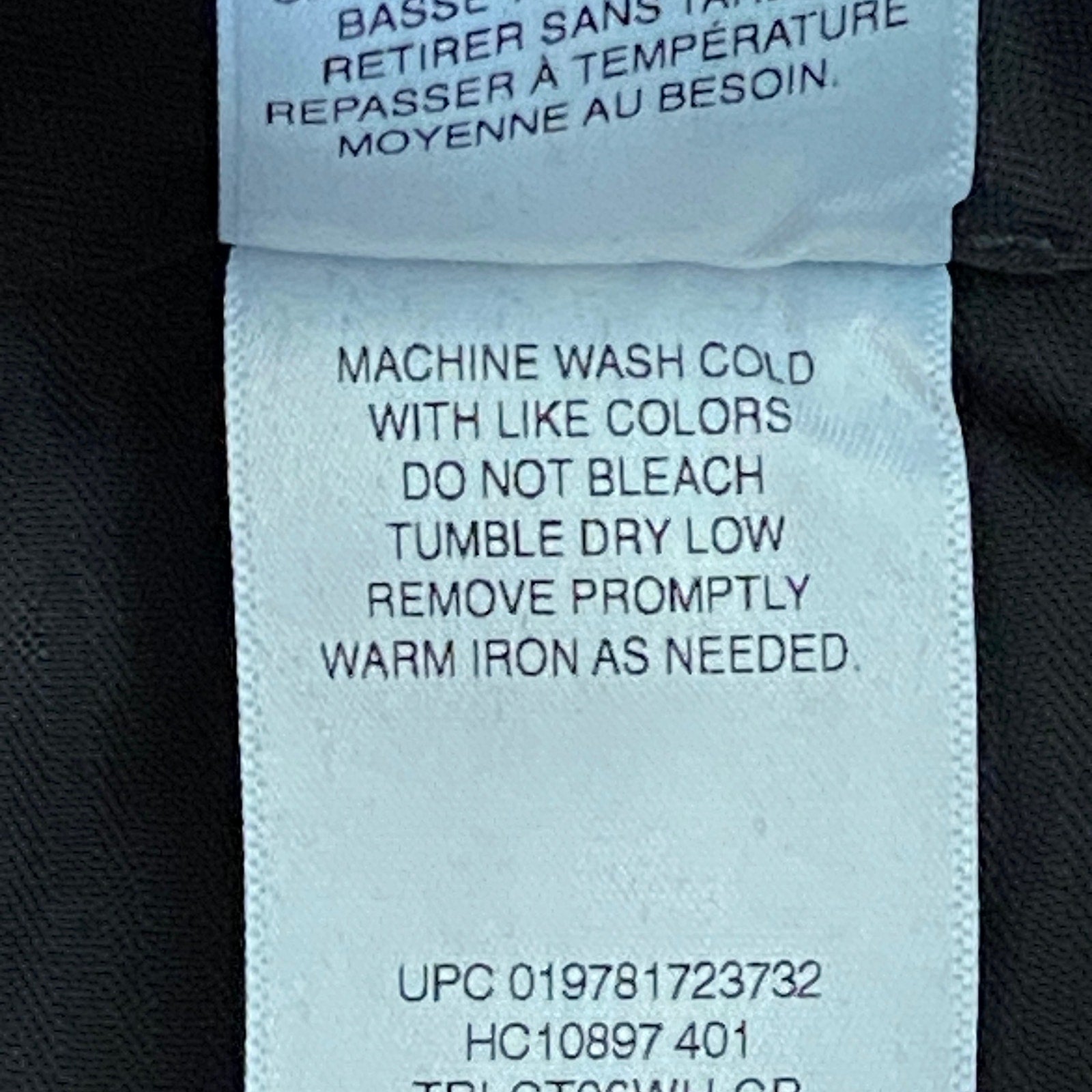 Haggar Premium No Iron Khaki Men's 32x32 Dress Pant Classic Fit Pleated Blue