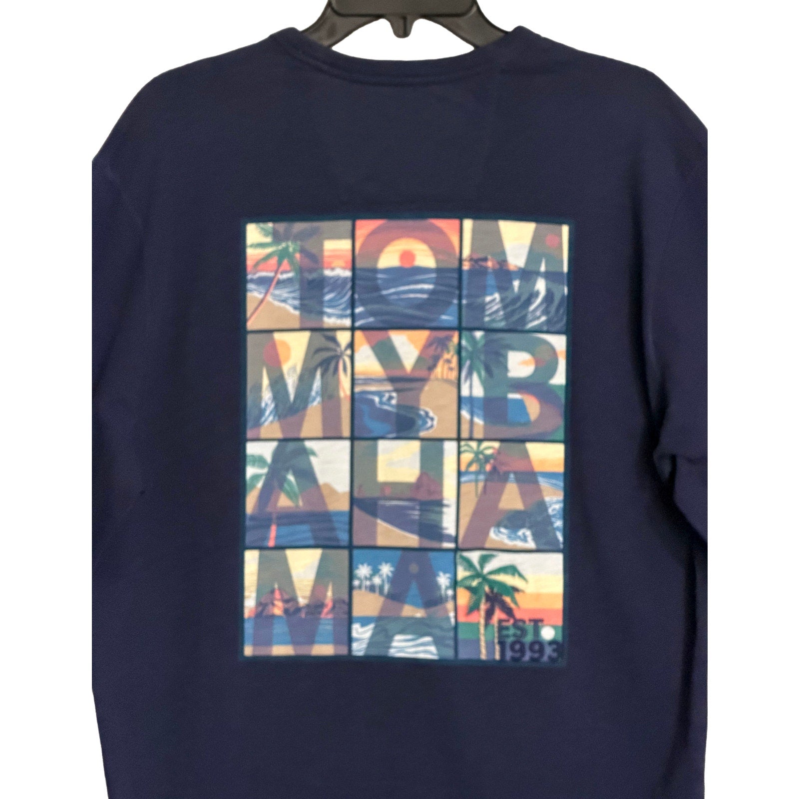 Tommy Bahama T-Shirt Men's Small "Tropic Tiles Tee" Long Sleeve Dark Blue