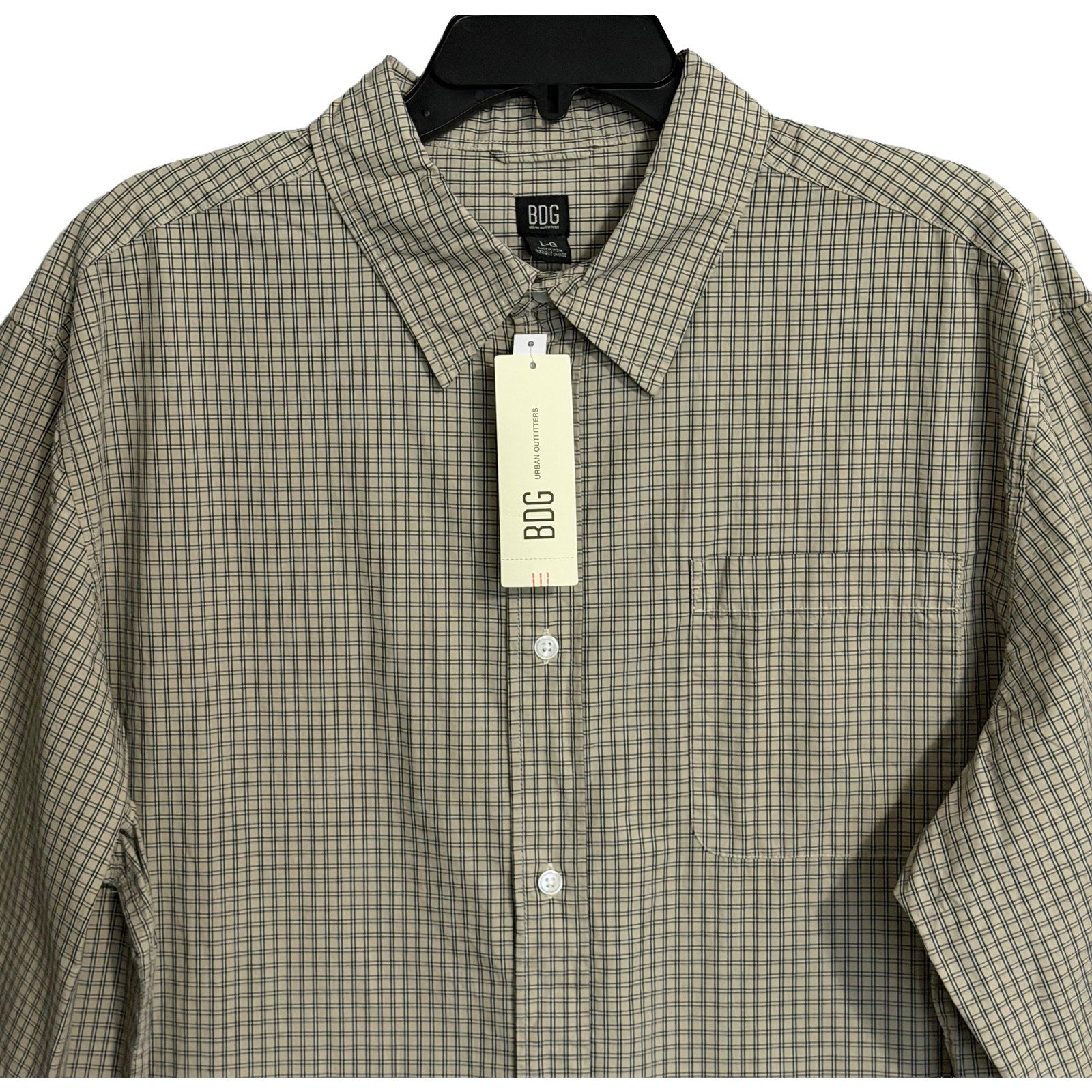 BDG Button-Up Shirt Men's Large Long Sleeve Beige and Black Plaid Check