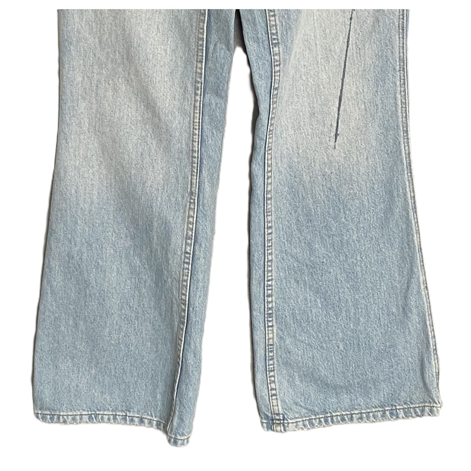 BDG Urban Outfitters Jeans Men's 28x32 Boot Cut Mid Rise Cotton Light Blue