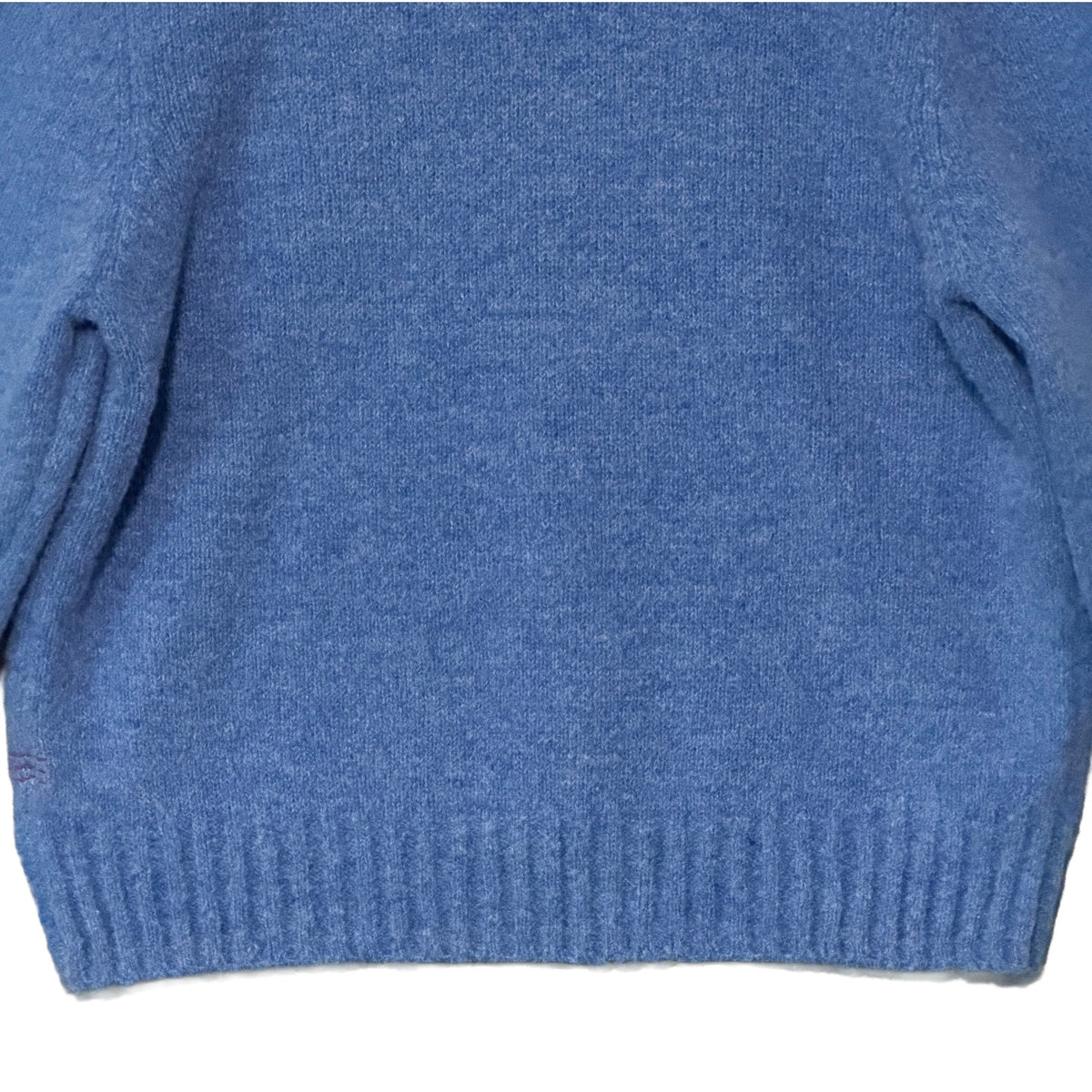 BDG Urban Outfitters Crew Neck Sweater Men's XL Fuzzy Long Sleeve Blue