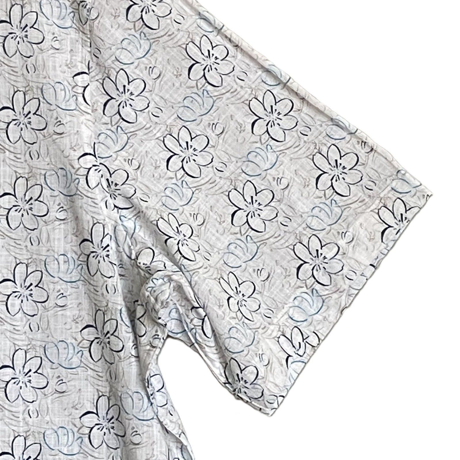 Bugatchi Shirt Men's Large Classic Fit Button-Up Short Sleeve Almond Floral