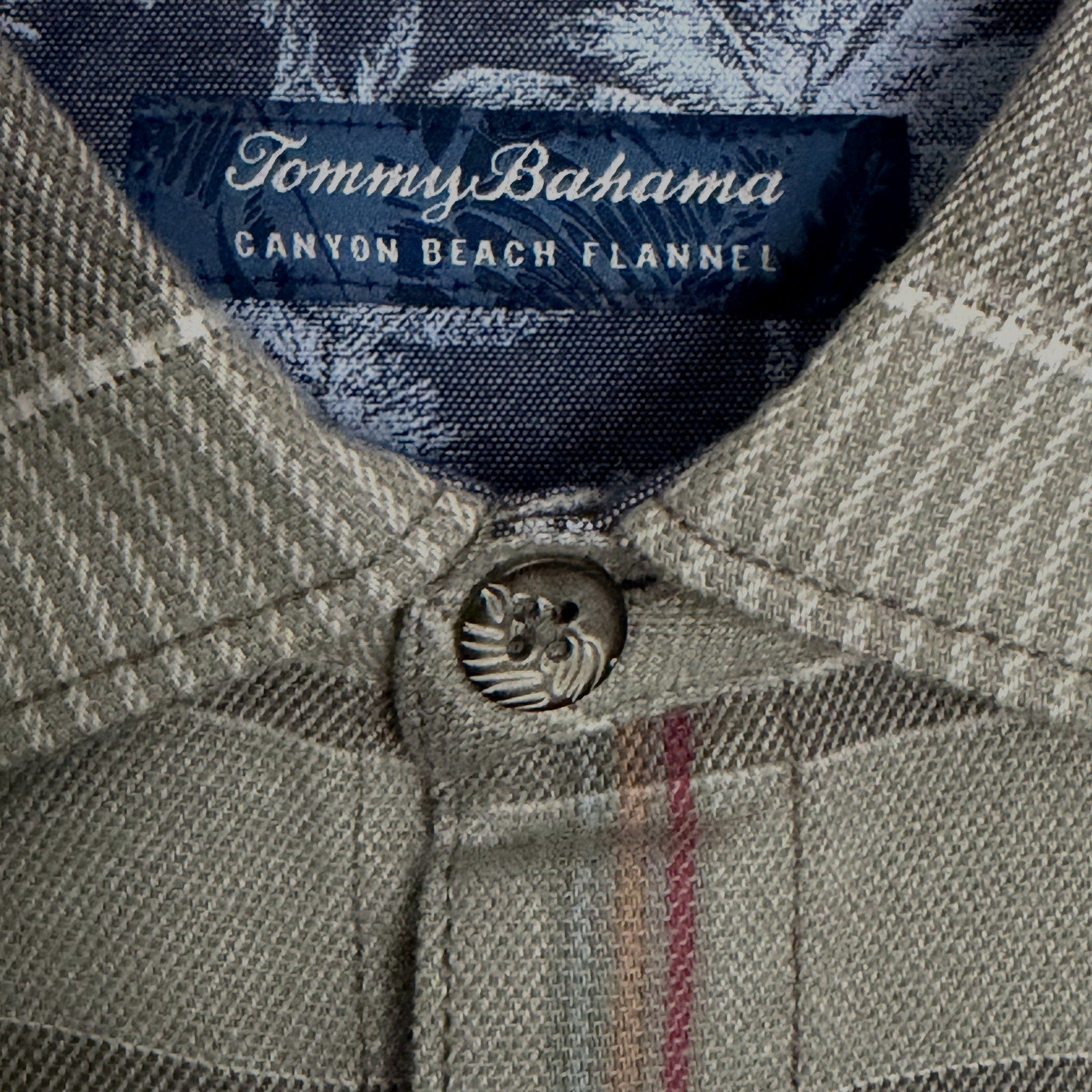 Tommy Bahama Shirt Men's XL Canyon Beach Flannel Smoke Grey Plaid