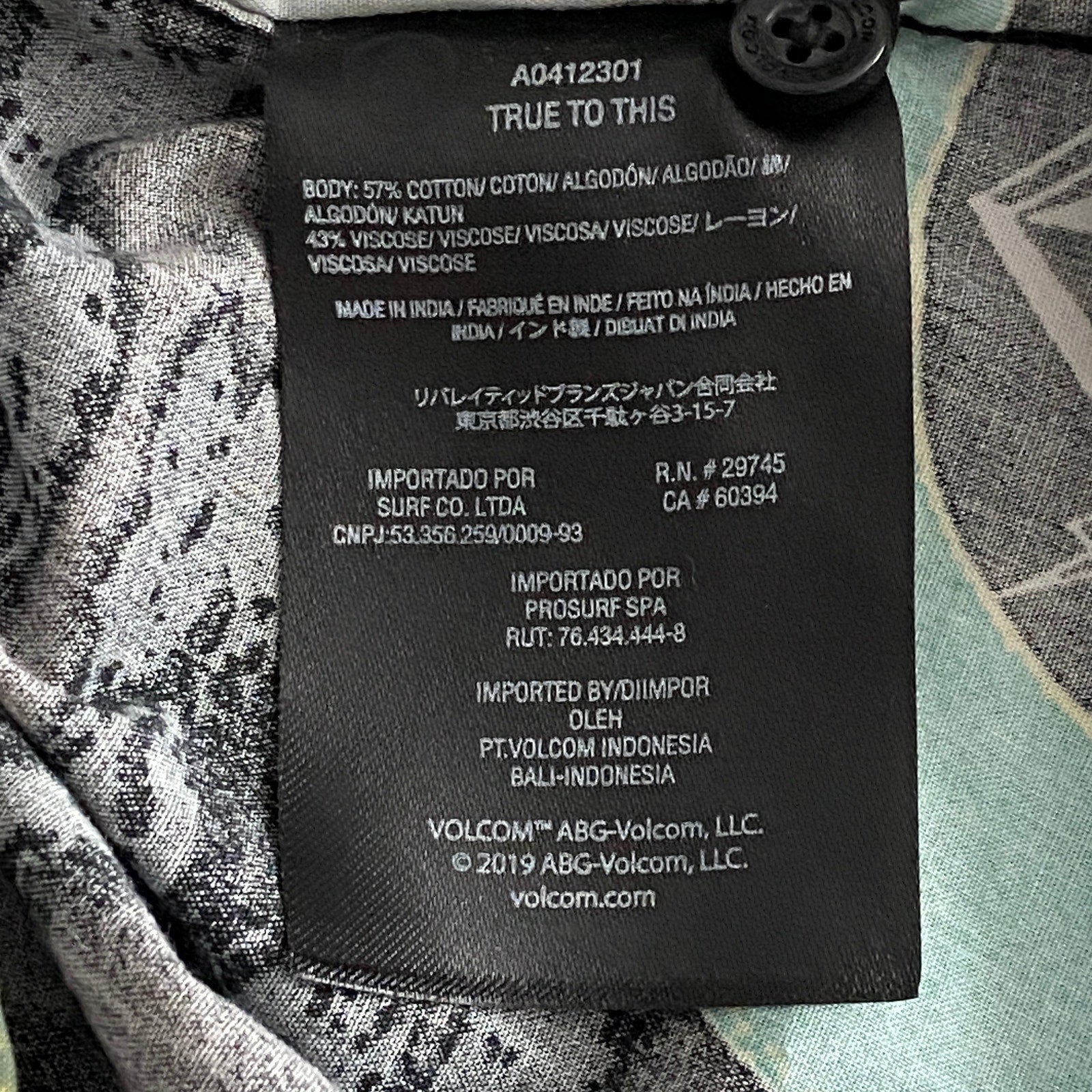 Volcom Casual Shirt Men's Small V-Entertainment Short Sleeve Classic Fit