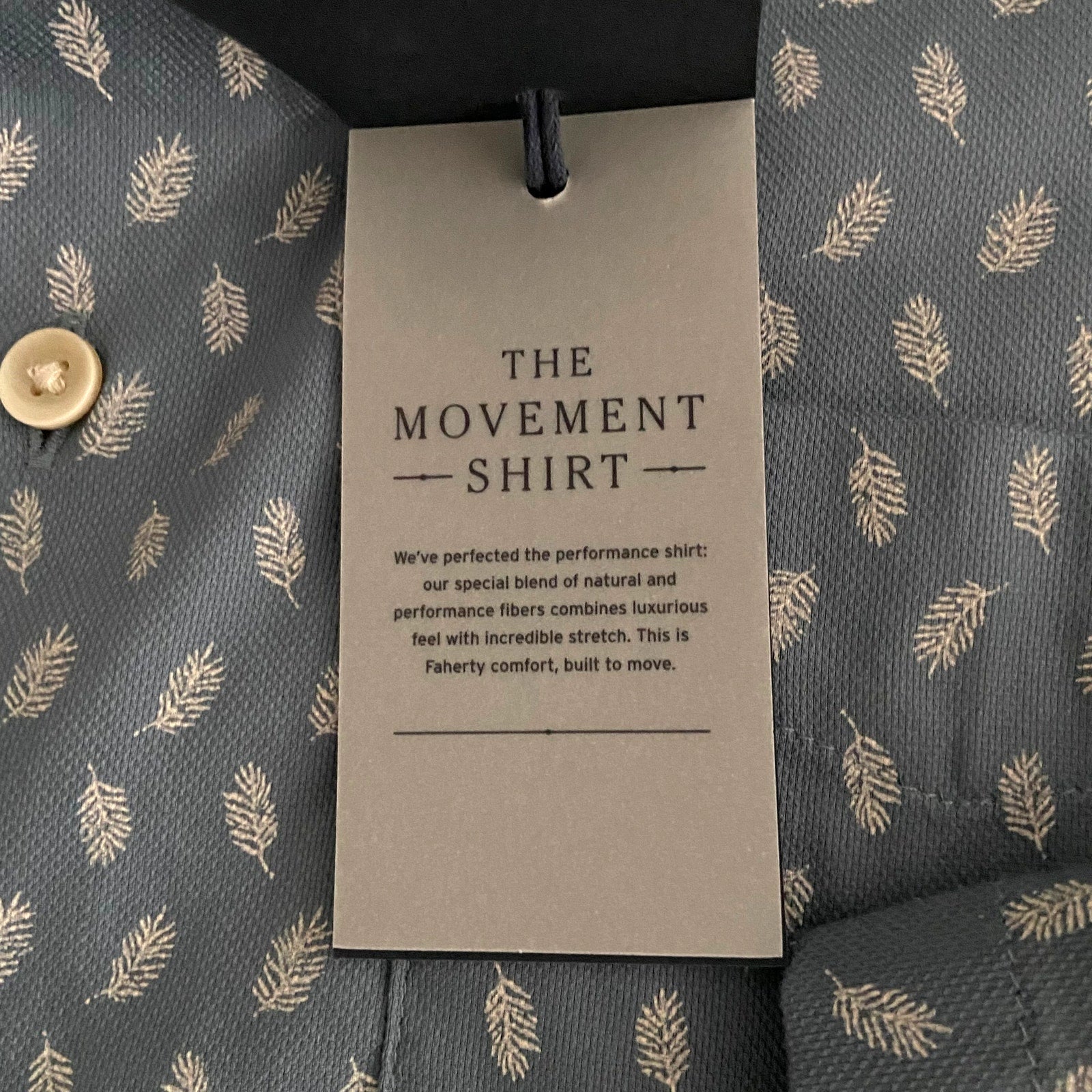 Faherty Shirt Men's Medium The Movement Short Slv Shirt Marine Palm Foliage