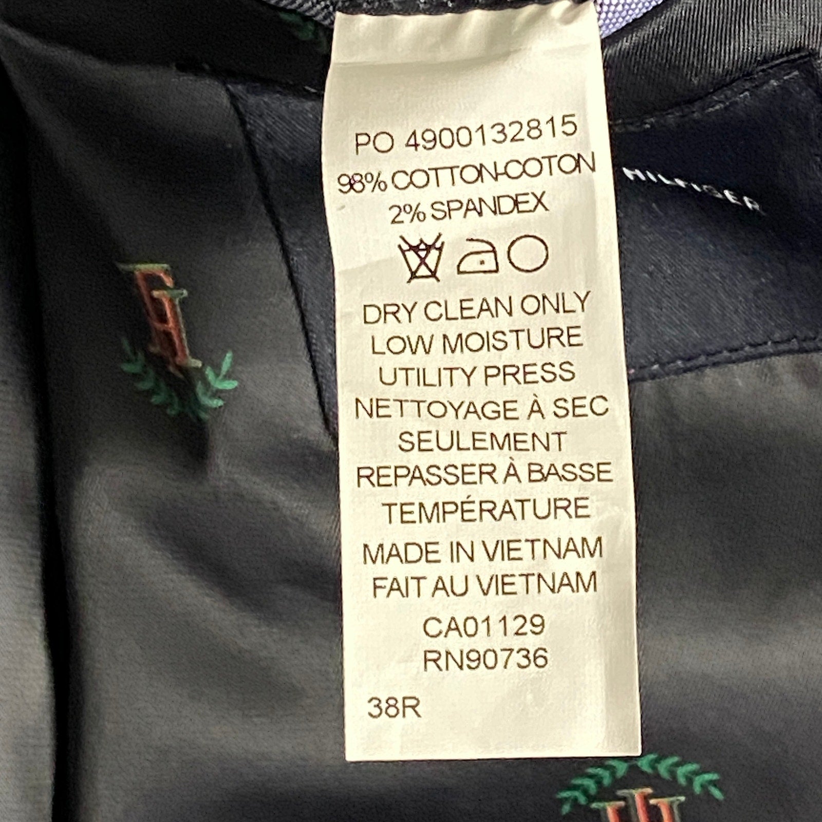 Tommy Hilfiger Men's 38R THFlex Sport Coat Black Corduroy Cotton Stretch