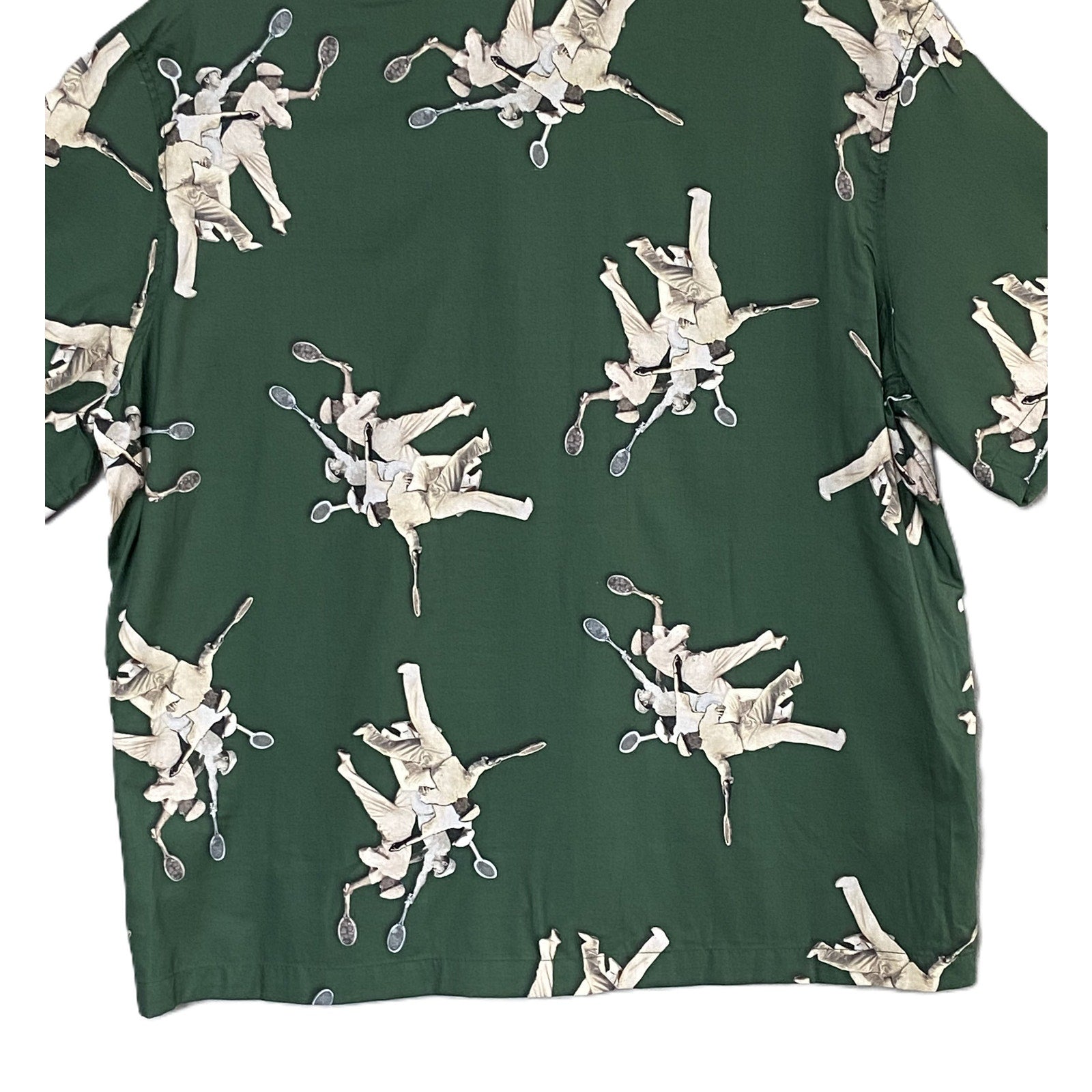 Lacoste Camp Shirt Men's Medium Relaxed Fit Short Sleeve Rene Lacoste Print NEW