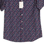 Quieti Performance Men's Shirt Small Short Sleeve Button-Up Navy Blue Floral