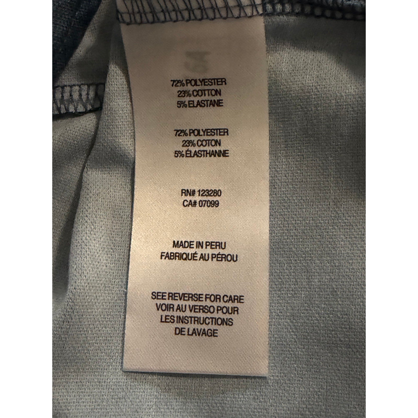 Travis Mathew Shirt Men's Small Lightweight Button-Up Stretch Blue Geo
