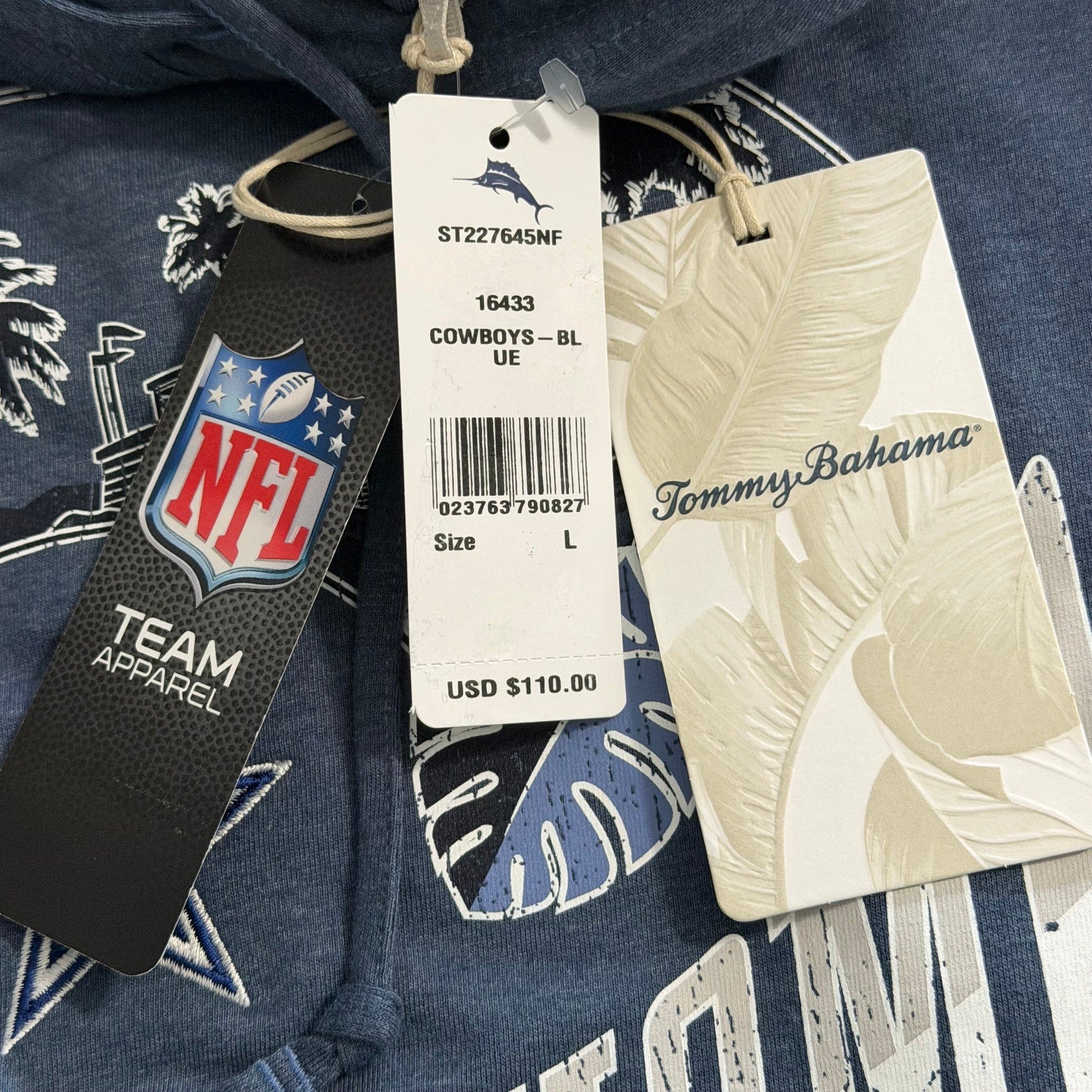 Tommy Bahama Men's Large Dallas Cowboys Island Rush Hoodie Blue